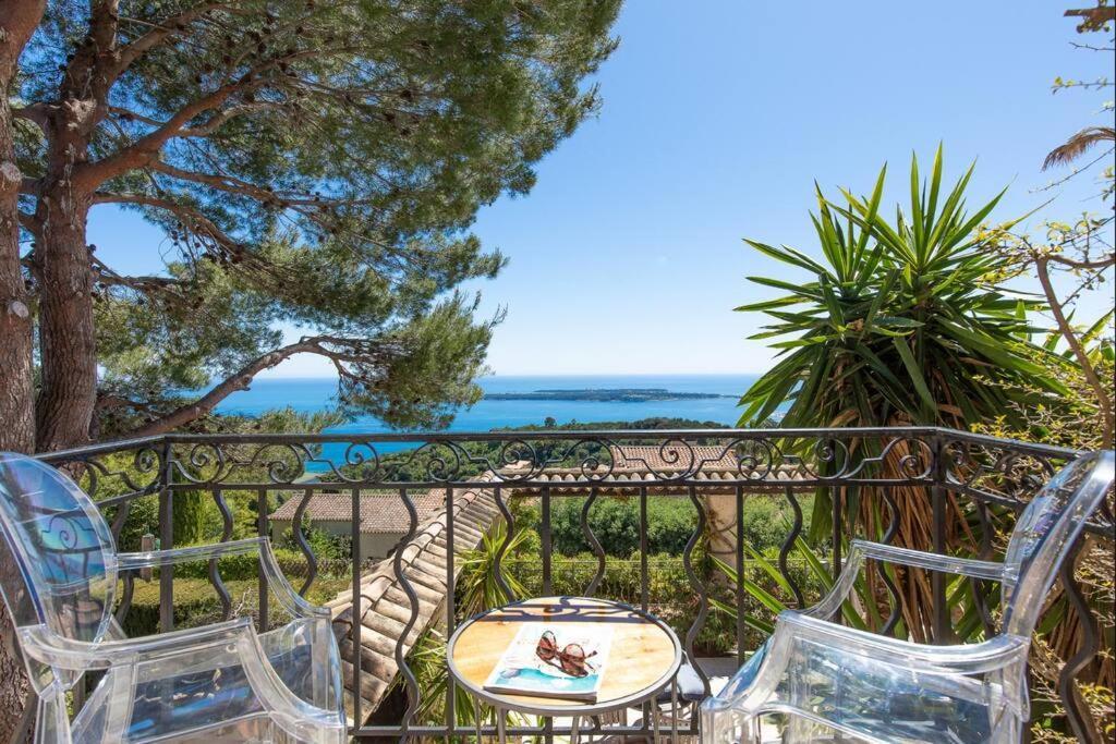 Le Castel Rose Super Cannes, Face Aux Iles De Lerins 瓦洛里 外观 照片