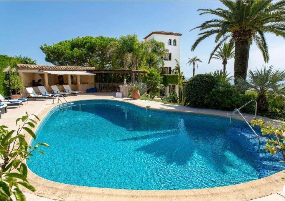 Le Castel Rose Super Cannes, Face Aux Iles De Lerins 瓦洛里 外观 照片